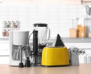 KITCHEN APPLIANCES